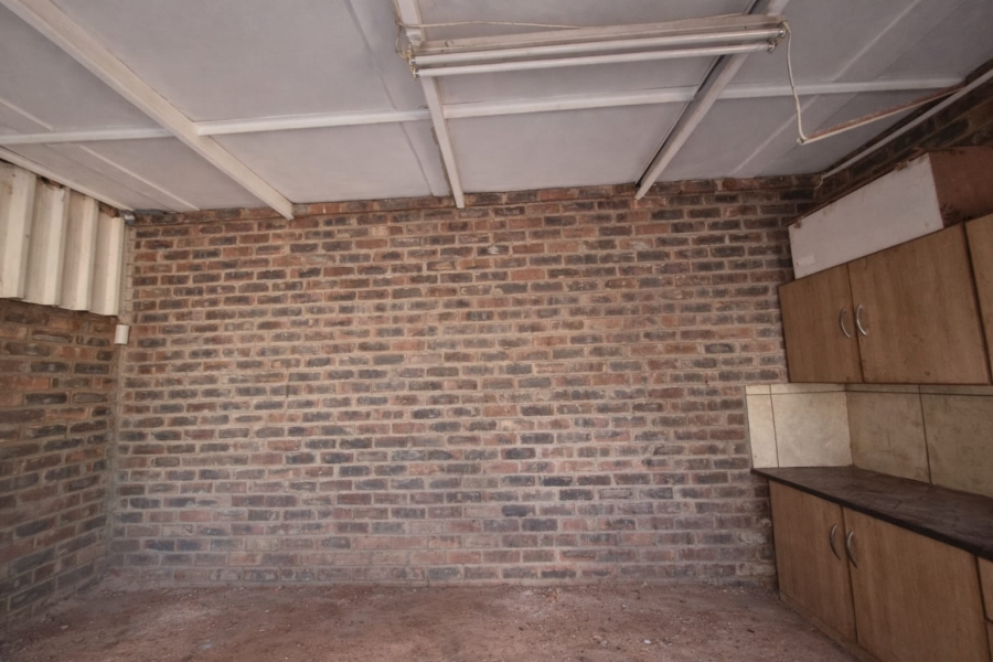 To Let commercial Property for Rent in Kathu Northern Cape